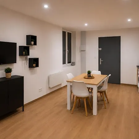 아파트 Echappee D Ilhonn Grand Exterieur Stationnement Prive 마자메